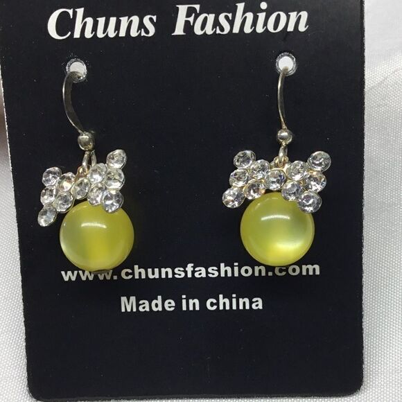 Crystal Bow Tie Ball Drop Earrings (H15) - Picture 2 of 4